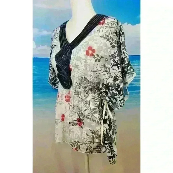 STUDIO Y Womans Sheer Shirt Lightweight Butterfly top Gathered Tie Waist size Sm - Picture 3 of 5